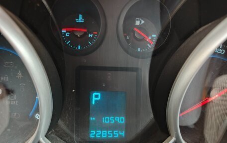 Chevrolet Cruze II, 2011 год, 725 000 рублей, 16 фотография