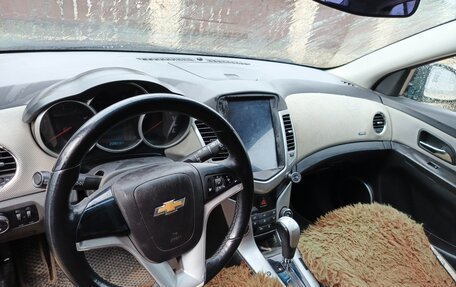 Chevrolet Cruze II, 2011 год, 725 000 рублей, 13 фотография