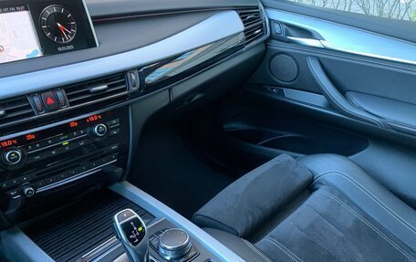 BMW X5, 2017 год, 4 950 000 рублей, 15 фотография