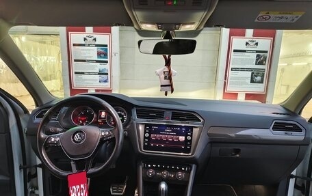 Volkswagen Tiguan II, 2018 год, 2 450 000 рублей, 5 фотография