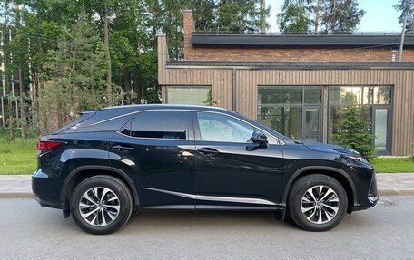 Lexus RX IV рестайлинг, 2020 год, 4 100 000 рублей, 2 фотография
