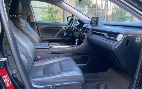 Lexus RX IV рестайлинг, 2020 год, 4 100 000 рублей, 14 фотография