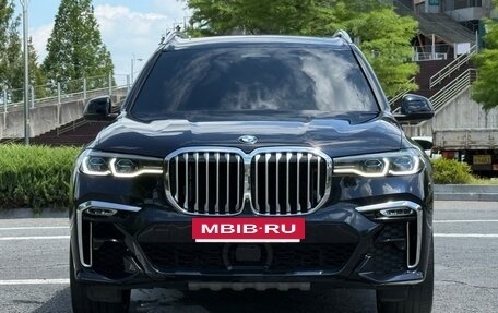 BMW X7, 2022 год, 8 890 000 рублей, 3 фотография