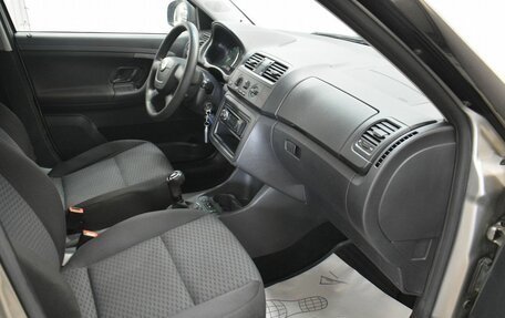 Skoda Fabia II, 2012 год, 549 000 рублей, 14 фотография