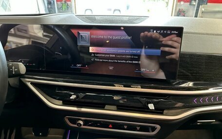 BMW X7, 2022 год, 9 452 948 рублей, 18 фотография