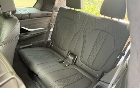 BMW X7, 2022 год, 8 156 494 рублей, 18 фотография