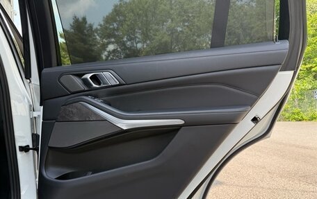 BMW X7, 2022 год, 8 156 494 рублей, 32 фотография
