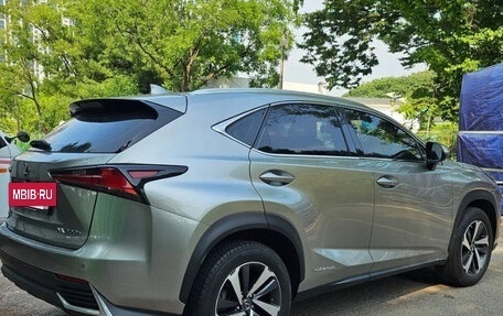 Lexus NX, 2021 год, 3 499 000 рублей, 2 фотография