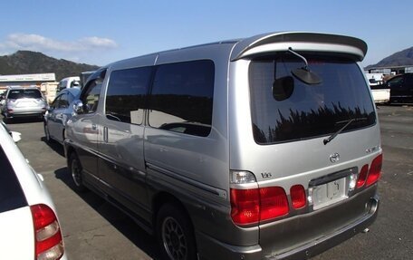 Toyota Granvia, 2000 год, 550 000 рублей, 6 фотография