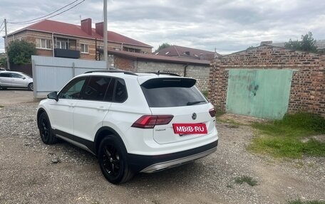 Volkswagen Tiguan II, 2019 год, 2 700 000 рублей, 4 фотография