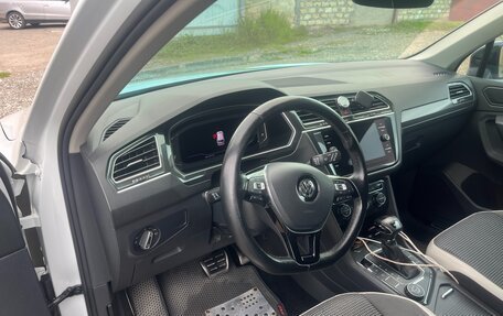 Volkswagen Tiguan II, 2019 год, 2 700 000 рублей, 7 фотография