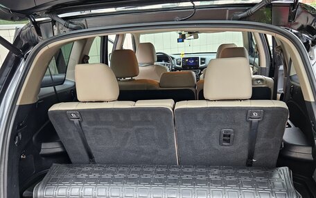 Honda Pilot III рестайлинг, 2018 год, 3 300 000 рублей, 23 фотография