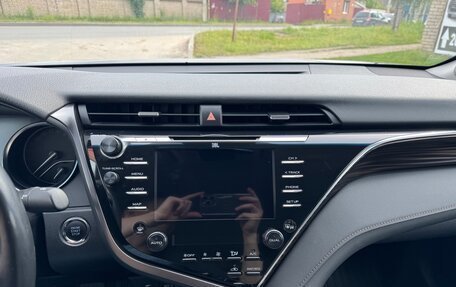Toyota Camry, 2019 год, 3 090 000 рублей, 20 фотография