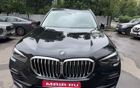 BMW X5, 2021 год, 7 000 000 рублей, 2 фотография