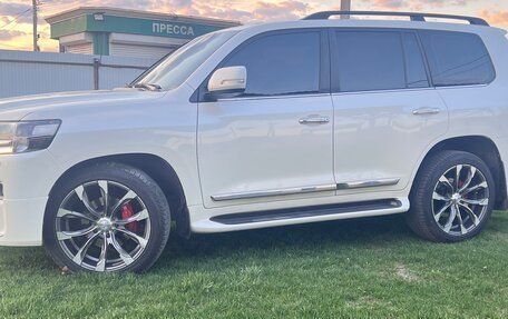 Toyota Land Cruiser 200, 2015 год, 5 000 000 рублей, 11 фотография