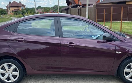 Hyundai Solaris II рестайлинг, 2011 год, 610 000 рублей, 6 фотография