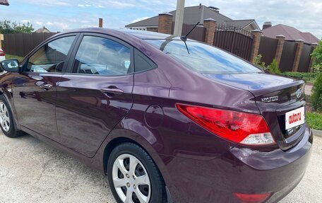 Hyundai Solaris II рестайлинг, 2011 год, 610 000 рублей, 3 фотография