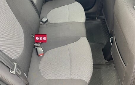 Hyundai Solaris II рестайлинг, 2011 год, 610 000 рублей, 10 фотография