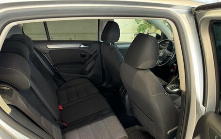Volkswagen Golf VI, 2011 год, 950 000 рублей, 10 фотография