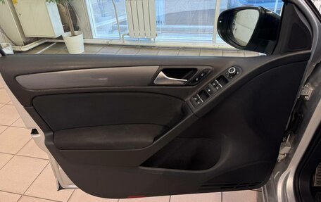 Volkswagen Golf VI, 2011 год, 950 000 рублей, 14 фотография