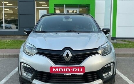 Renault Kaptur I рестайлинг, 2017 год, 1 475 000 рублей, 2 фотография