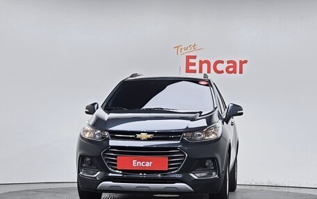 Chevrolet Trax, 2021 год, 1 070 000 рублей, 2 фотография