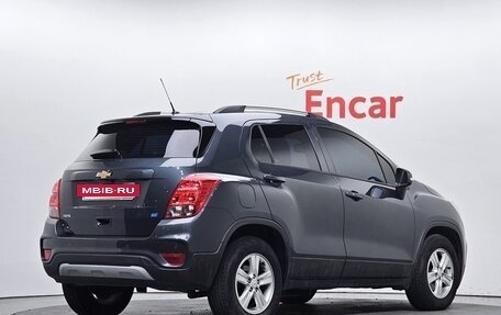Chevrolet Trax, 2021 год, 1 070 000 рублей, 3 фотография