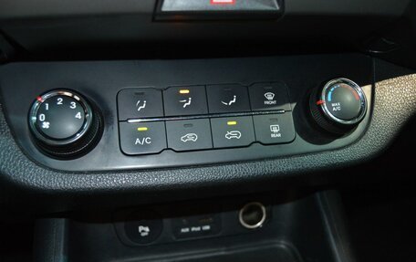 KIA Sportage III, 2013 год, 840 000 рублей, 21 фотография