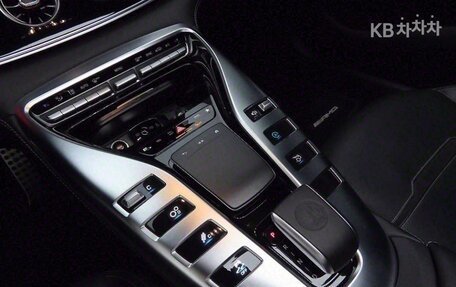Mercedes-Benz AMG GT I рестайлинг, 2022 год, 5 900 010 рублей, 9 фотография