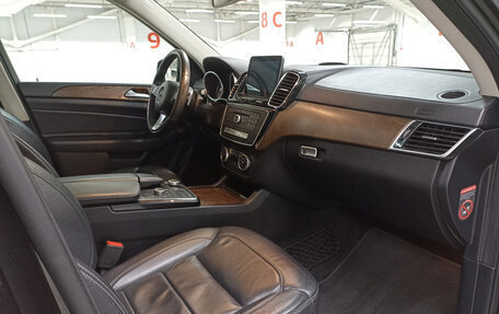 Mercedes-Benz GLS, 2017 год, 3 850 000 рублей, 15 фотография