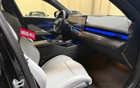 BMW M5, 2025 год, 18 750 000 рублей, 12 фотография
