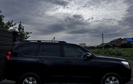 Toyota Land Cruiser Prado 150 рестайлинг 2, 2020 год, 4 500 000 рублей, 4 фотография