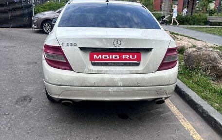 Mercedes-Benz C-Класс, 2007 год, 1 000 000 рублей, 3 фотография