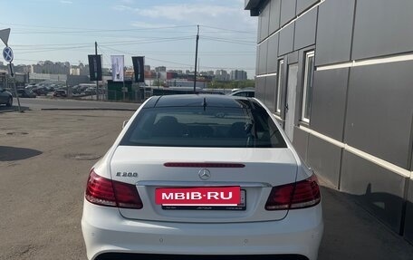 Mercedes-Benz E-Класс, 2015 год, 2 300 000 рублей, 6 фотография