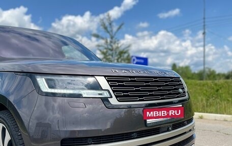 Land Rover Range Rover IV рестайлинг, 2023 год, 21 900 000 рублей, 4 фотография
