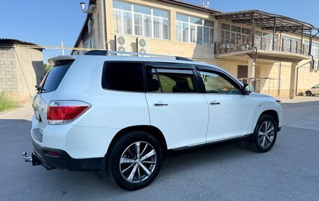 Toyota Highlander III, 2012 год, 2 550 000 рублей, 12 фотография