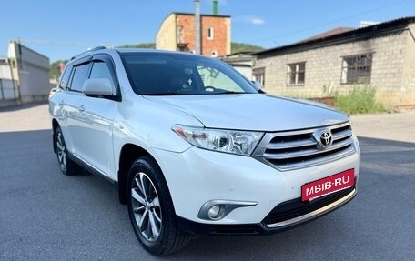 Toyota Highlander III, 2012 год, 2 550 000 рублей, 8 фотография