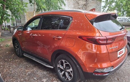 KIA Sportage IV рестайлинг, 2020 год, 2 200 000 рублей, 4 фотография