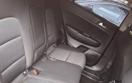 KIA Sportage IV рестайлинг, 2020 год, 2 200 000 рублей, 10 фотография