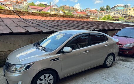 KIA Rio III рестайлинг, 2014 год, 850 000 рублей, 2 фотография