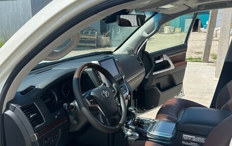 Toyota Land Cruiser 200, 2016 год, 6 990 000 рублей, 13 фотография