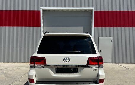 Toyota Land Cruiser 200, 2016 год, 6 990 000 рублей, 9 фотография