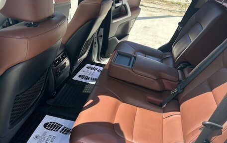 Toyota Land Cruiser 200, 2016 год, 6 990 000 рублей, 22 фотография
