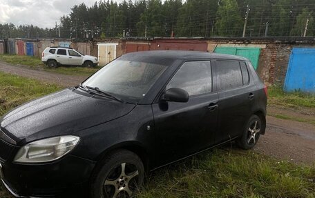 Skoda Fabia II, 2010 год, 390 000 рублей, 2 фотография