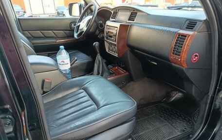 Nissan Patrol, 2005 год, 1 950 000 рублей, 15 фотография