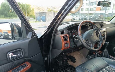 Nissan Patrol, 2005 год, 1 950 000 рублей, 16 фотография