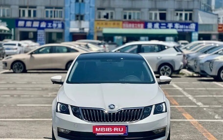 Skoda Octavia, 2021 год, 1 120 333 рублей, 2 фотография