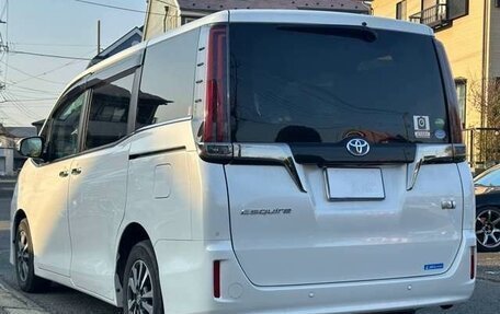 Toyota Esquire I, 2021 год, 1 895 000 рублей, 6 фотография