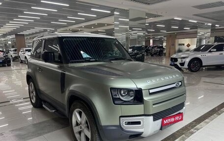 Land Rover Defender II, 2022 год, 5 950 000 рублей, 5 фотография