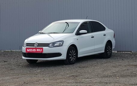 Volkswagen Polo VI (EU Market), 2015 год, 745 000 рублей, 2 фотография